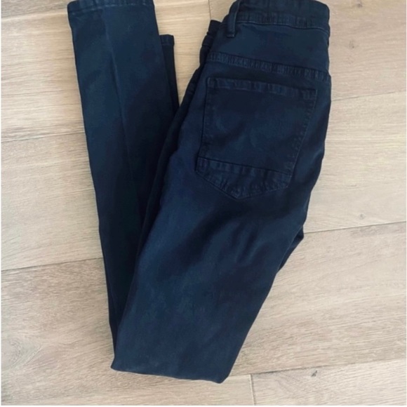 Cotton On Other - Jeans. Mens jeans by Cotton-On. Distressed.
Skinny. Black size 28